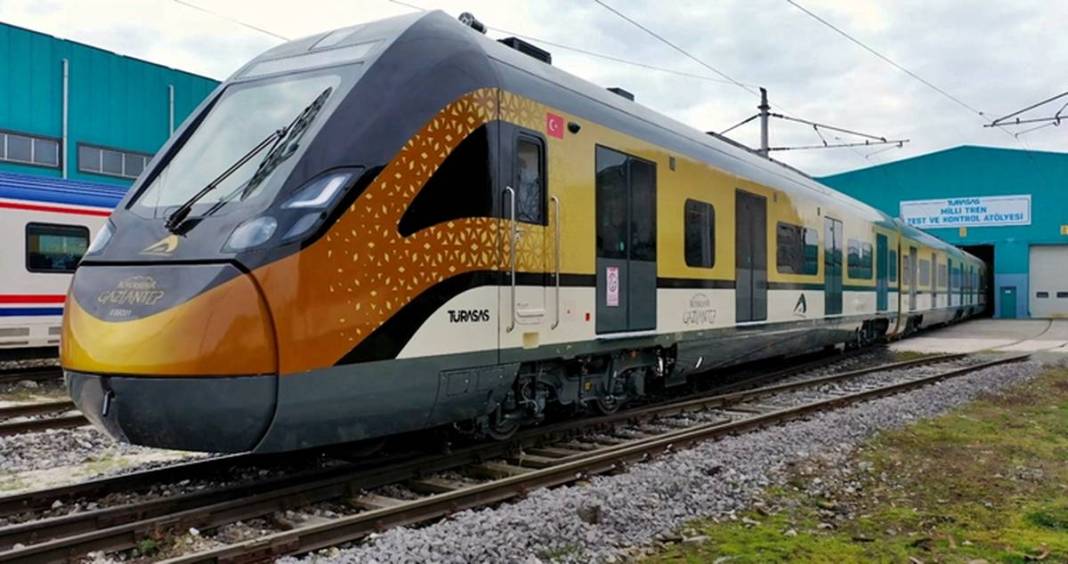 Raylarda bir Türk rüyası: İkinci yerli tren seti tamamlandı! Dışa bağımlılığı azaltacak 8